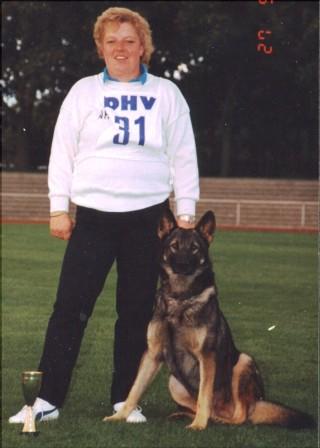 Angelika Klande mit "Arry"/dhv-DM 4. Platz